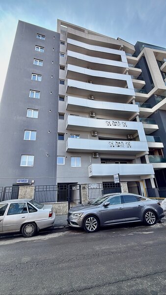 Unirii, 13 Septembrie, Casa Poporului, Hotel JW Marriott, 4 camere.